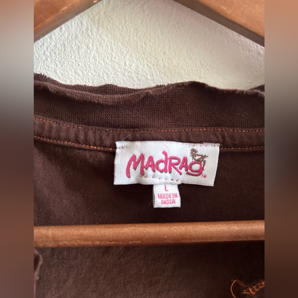 5/$25 Brown Distressed Los Angeles Women's Top - Picture 4 of 5